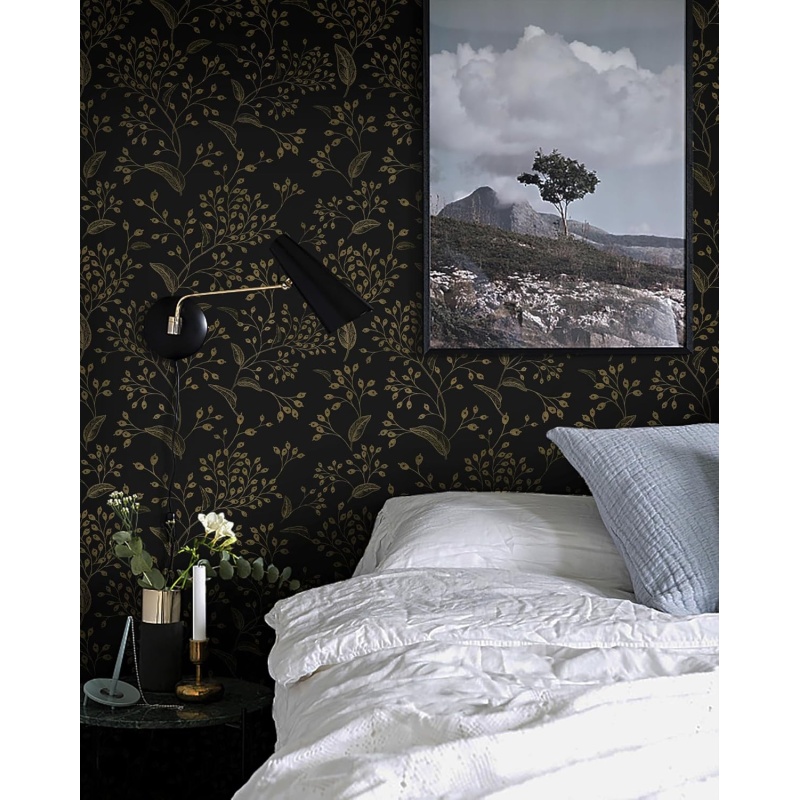 must kuldsed lehed 6.jpg